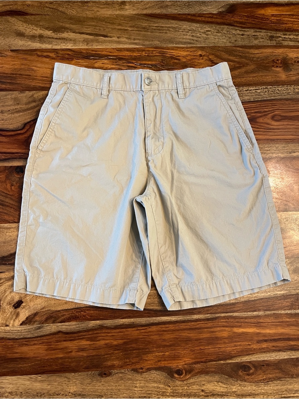 Eddie Bauer Men's Flat-Front Chino Shorts in Light Khaki